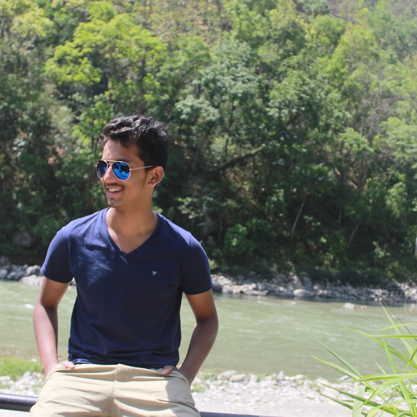 Download free bootstrap 4 landing page, free boootstrap 4 templates, Download free bootstrap 4.1 landing page, free boootstrap 4.1.1 templates, meyawo Landing page